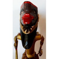 Wayang pop met bijzonder hoofd